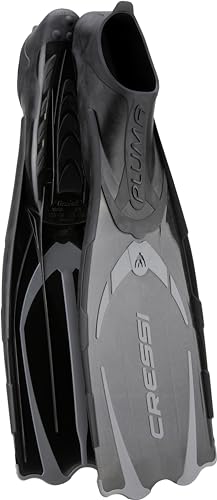 Cressi Pluma swim fins for snorkeling