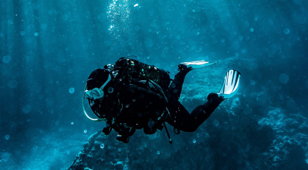 Diving compasses FAQ