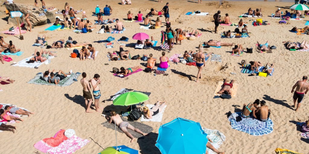 beach_mat_blanket_features