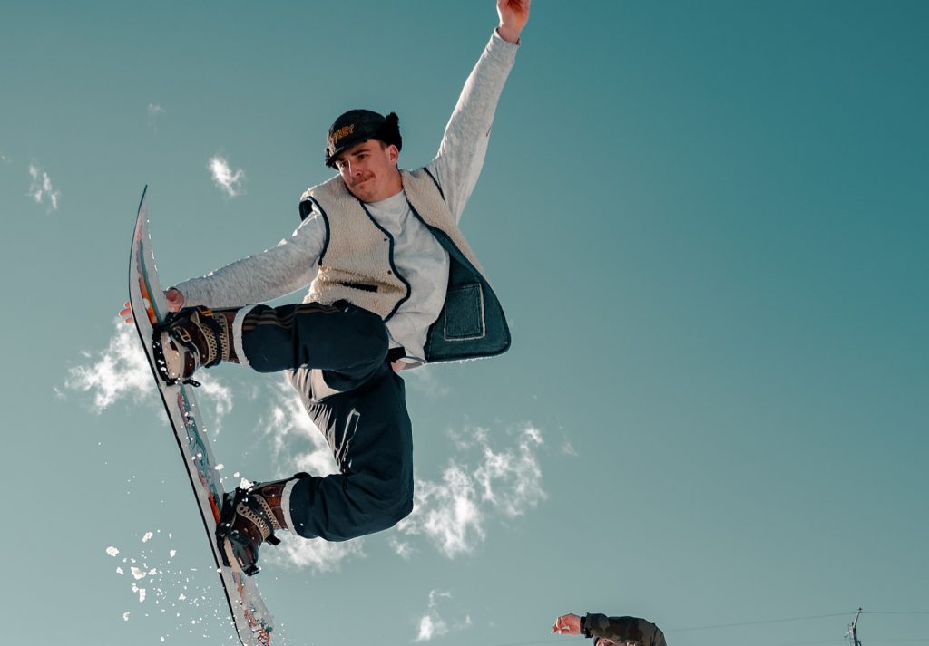 Die besten Freestyle Snowboards? (Vergleich 2024)