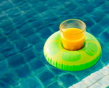 best-drink-floatie-header